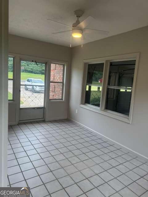 Building Photo - 5677 Bentley Rd
