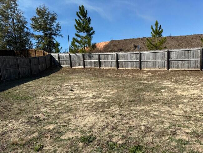 Building Photo - 233 Croft Cir