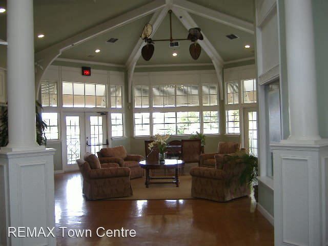 Building Photo - 7300 Westpointe Blvd