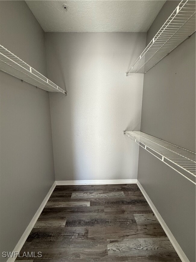 Building Photo - 11490 Villa Grand