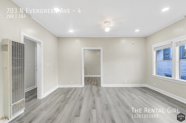 Building Photo - 703 N Evergreen Ave