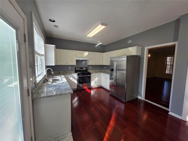 Building Photo - 4314 Shillham Ct