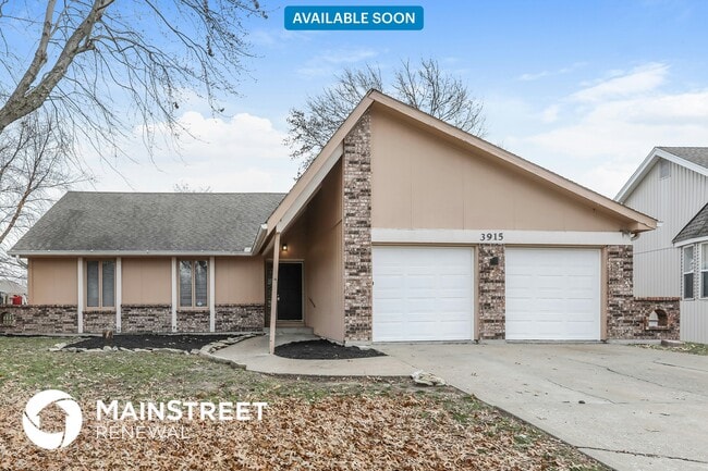 Building Photo - 3915 SW Regatta Dr