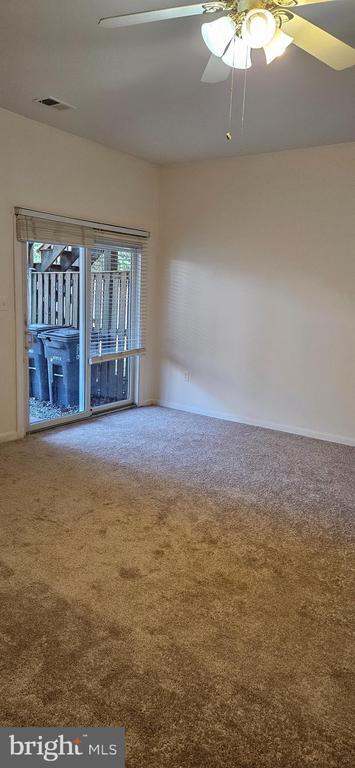 Building Photo - 10483 Malone Ct