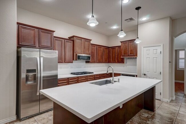 Building Photo - READY TO VIEW NOW! Remodeled-Huge 5 Bedroo...
