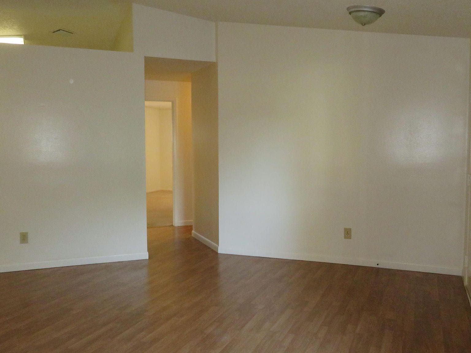 Building Photo - 1355 Pace Dr NW