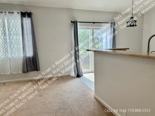 Building Photo - 11831 Asplund Grove