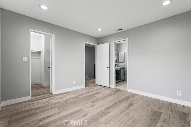Building Photo - 4229 W Rosecrans Ave