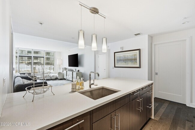 Building Photo - 20 Melrose Terrace