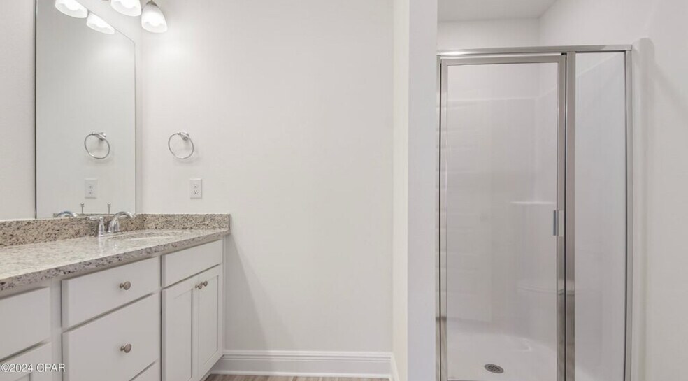 Building Photo - 456 Melrose Way