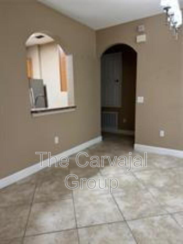 Building Photo - 6335 Contessa Dr