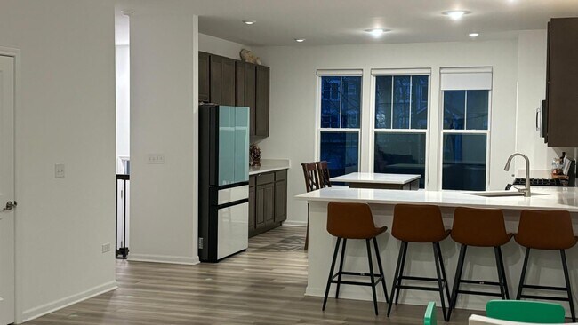 Building Photo - 602 Wolverine Dr