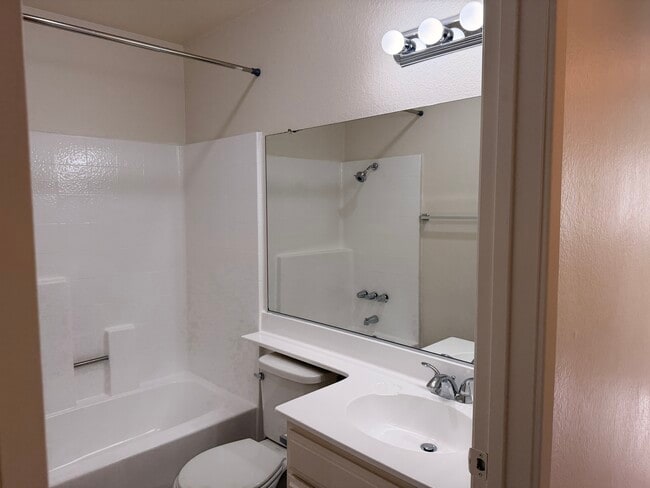 Building Photo - 10740 Lawler St