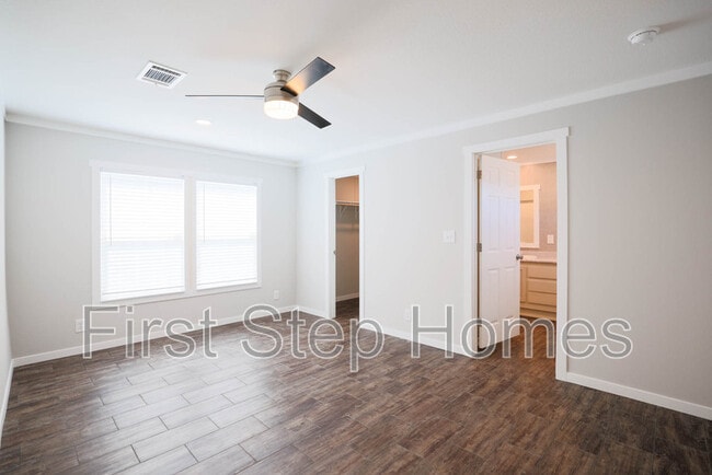 Building Photo - 133 Appaloosa Dr