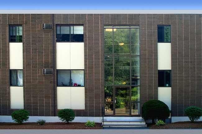 Primary Photo - 550 Walnut Street