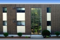 Building Photo - 550 Walnut Street