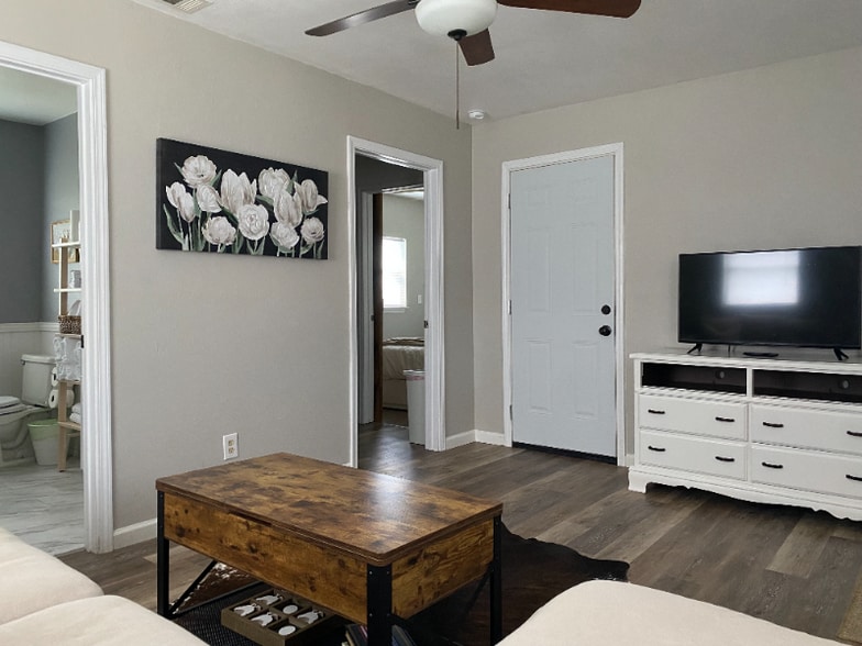 Building Photo - 953 Co Rd 3351