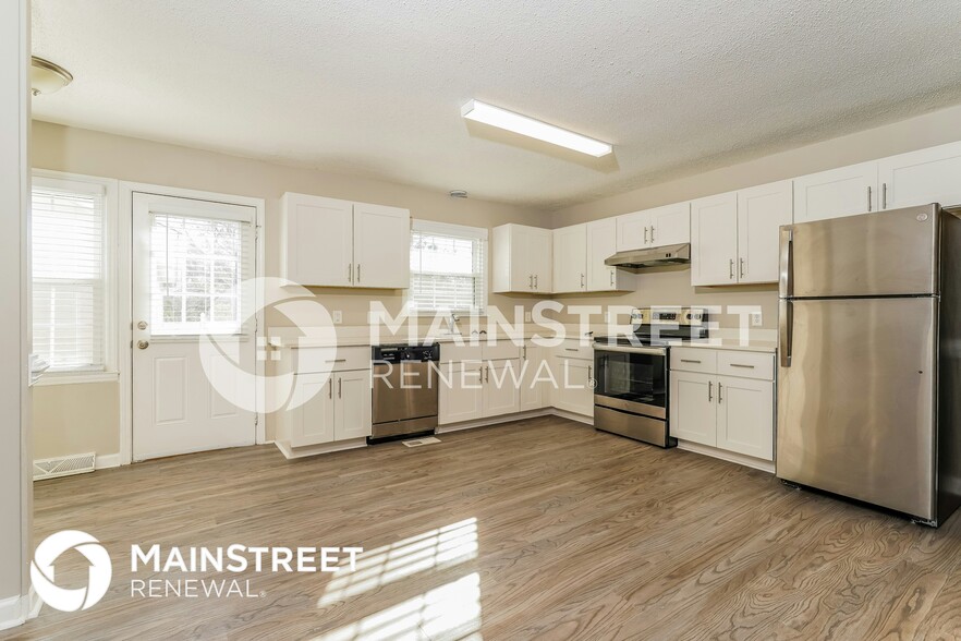 Building Photo - 231 Lori Ln