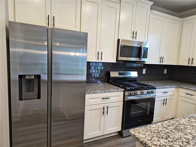 Building Photo - 3856 Lockaby Way