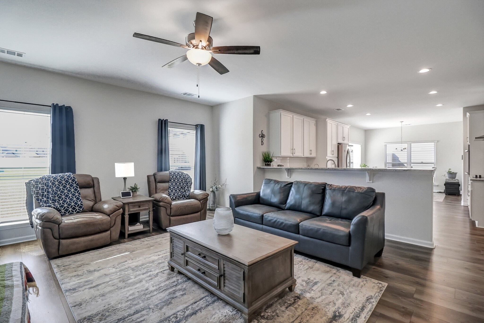 Building Photo - 114 Chalk Farm Way