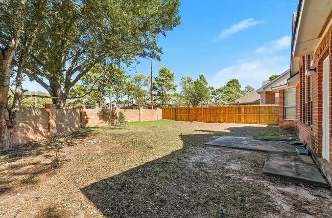 Building Photo - 22314 Ivy Stone Ct