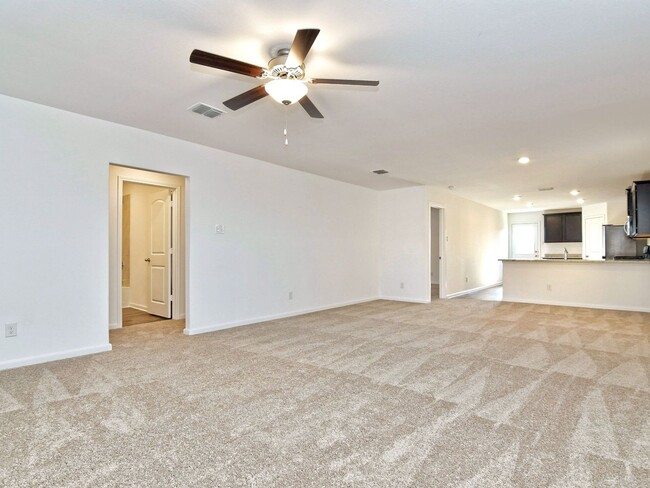 Building Photo - Morningside Trails - 3 BR / 2 BA - NEW BRA...