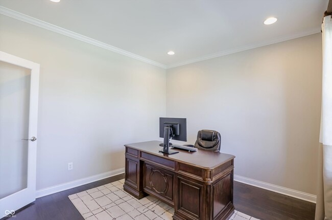 Building Photo - 14375 Trahan Dr