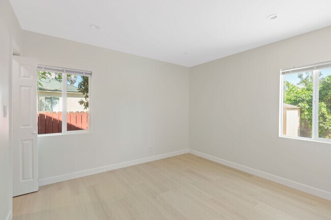 Building Photo - Newly Remodeled 3BD Home Near CSUN with Private Yard