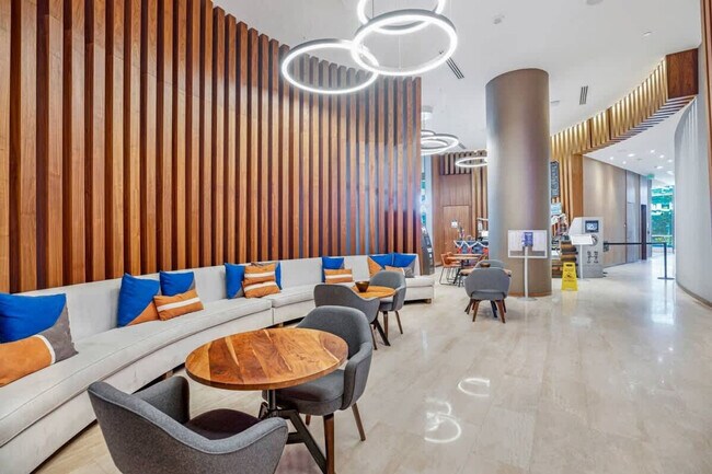 Building Photo - 4111 S Ocean Dr