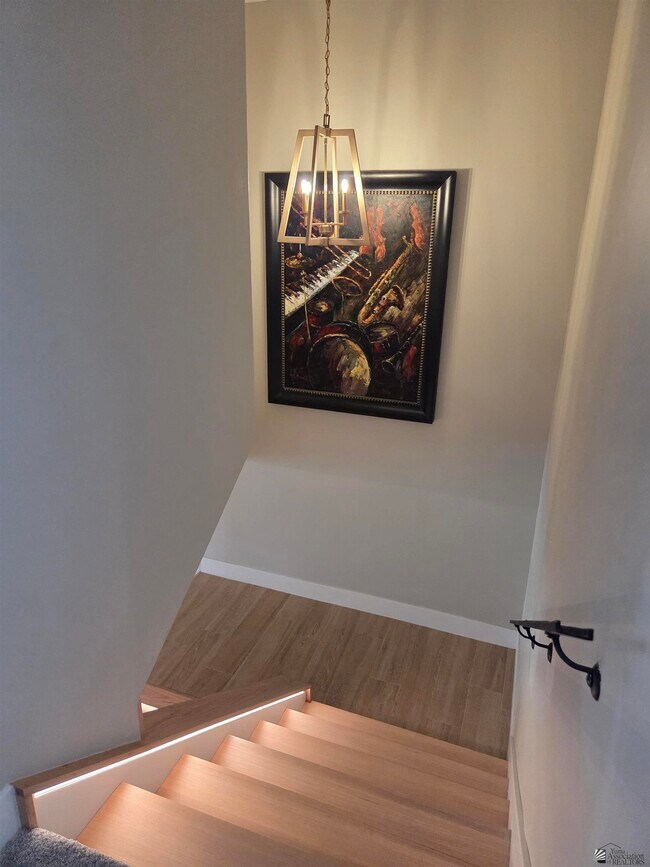 Building Photo - 1440 E Laguna Pl