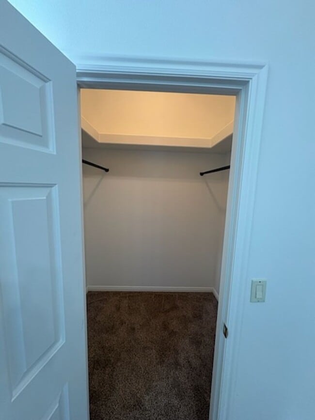 Building Photo - 3 Bedroom Townhome At Sky Ridge Community In Hurricane