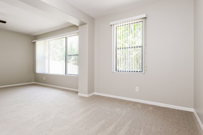 Building Photo - 10324 Kristen Park Dr