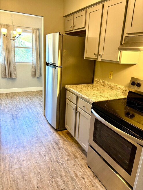 Building Photo - 4026 N Illinois Ave