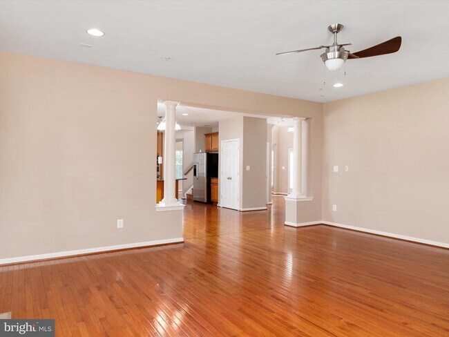 Building Photo - 1213 Heartland Ct