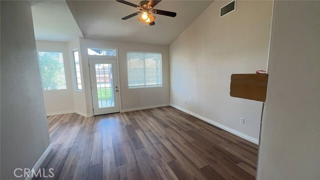 Building Photo - 41146 Lorient Ct