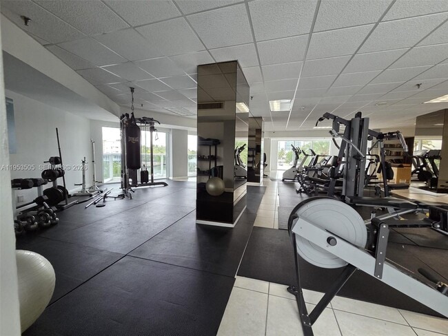 Building Photo - 2401 Collins Ave