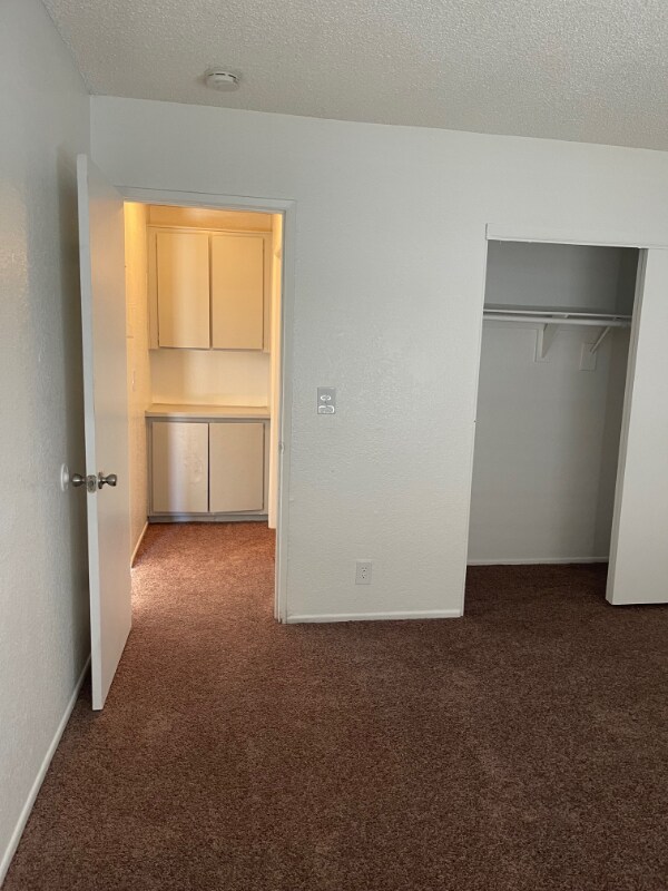Building Photo - 18355 Montezuma St