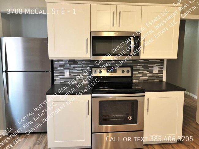 Building Photo - 3708 McCall St E