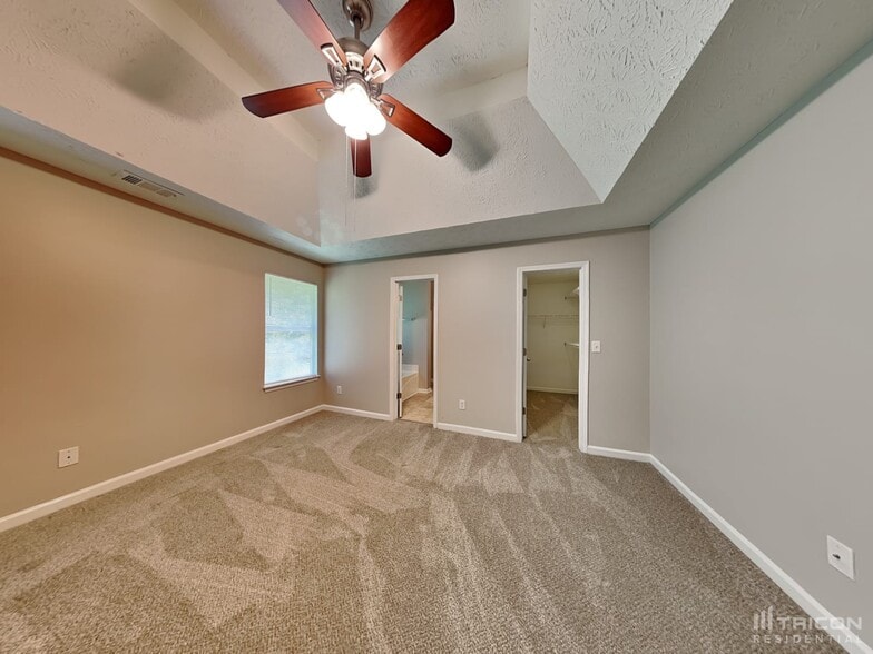 Building Photo - 538 Grove Pointe Ct