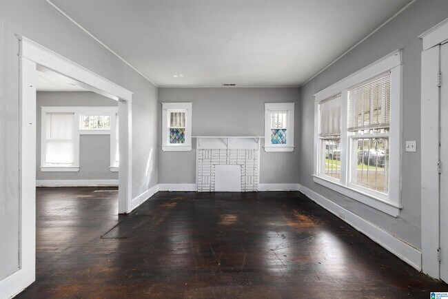 Building Photo - 129 68th St N