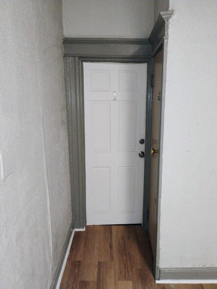 Building Photo - 2302 Whittier Ave