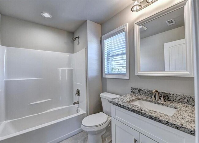 Building Photo - 1925 Alcovy Trails Dr SE