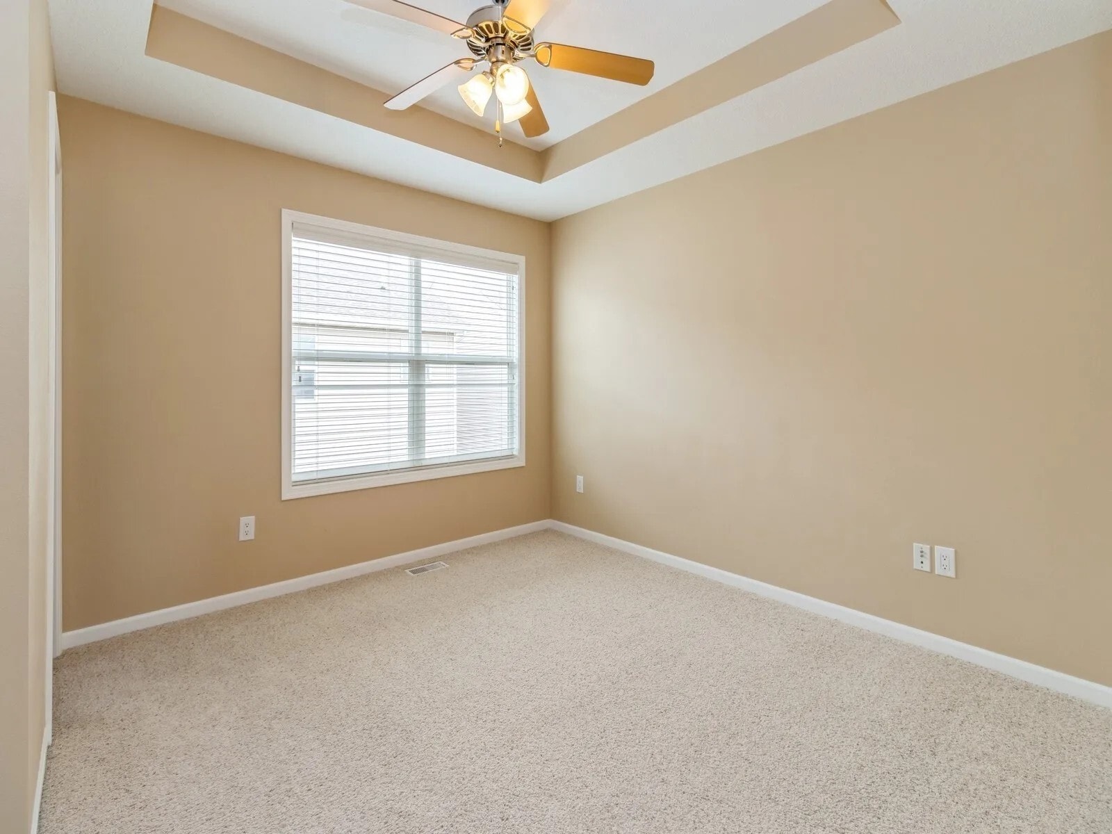 Building Photo - 620 Nantucket Pl