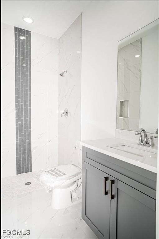 Building Photo - 2427 Mansfield Ave S