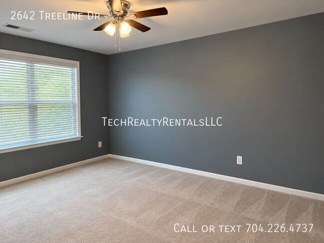 Building Photo - 2642 Treeline Dr