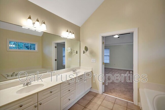 Building Photo - 1432 Shell Fish Ct