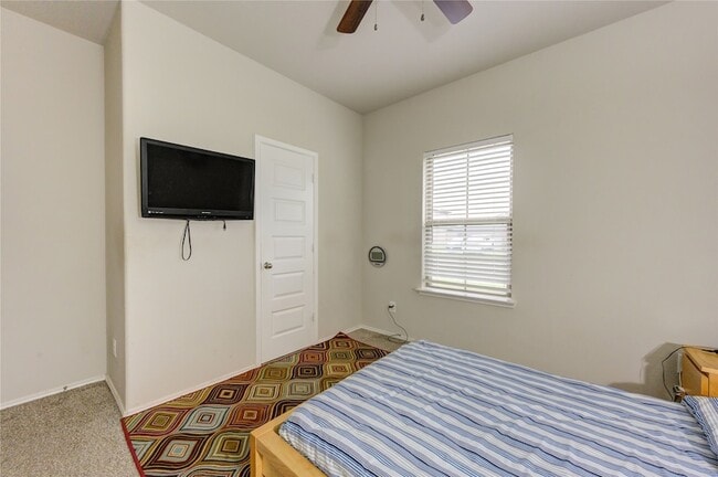 Building Photo - 1615 Goose Island Ln