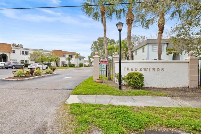 Building Photo - 379 S McMullen Booth Rd