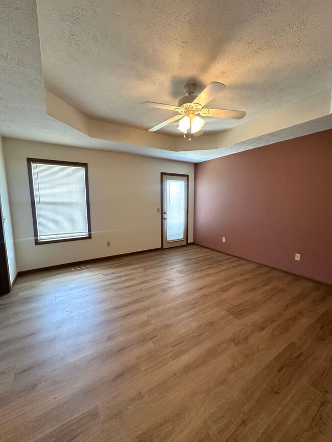 Building Photo - 3115 W Raynell St