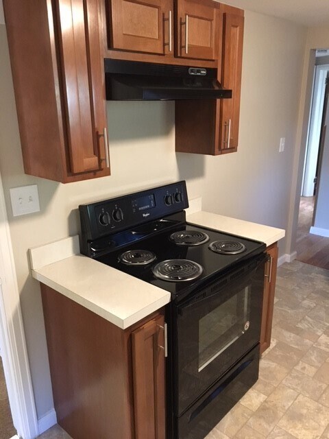 Building Photo - Remodeled 3 Bed 1 Bath Eastwood Cape